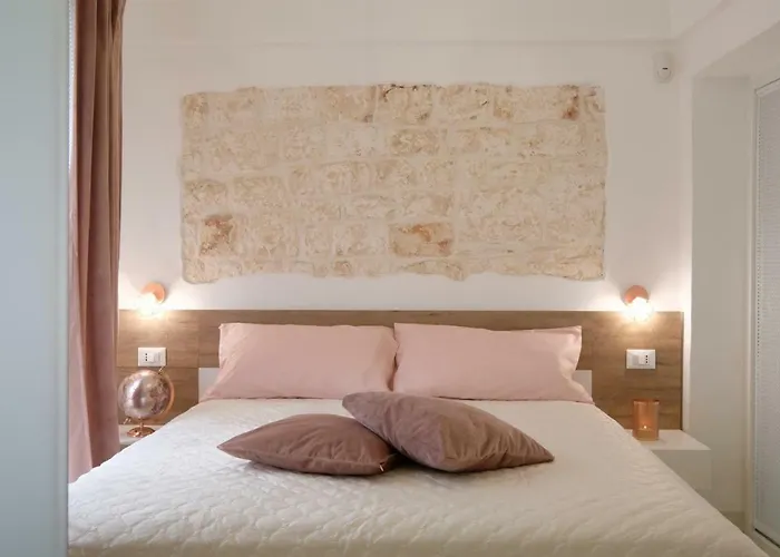 Via Ricasoli 8 אוסטוני